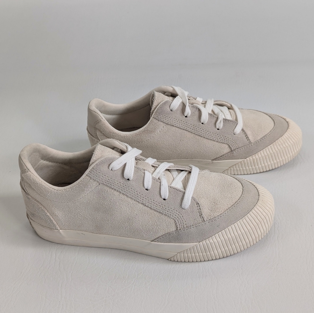 Timberland Skyla Bay 2.0 Women's Off- White Suede Sneakers Size 8